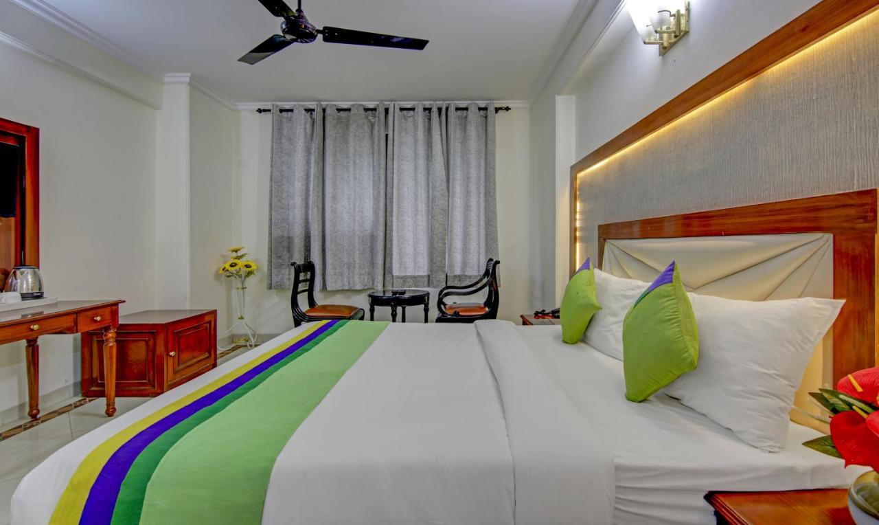 Treebo Corporate Park Hotel New Delhi Eksteriør billede