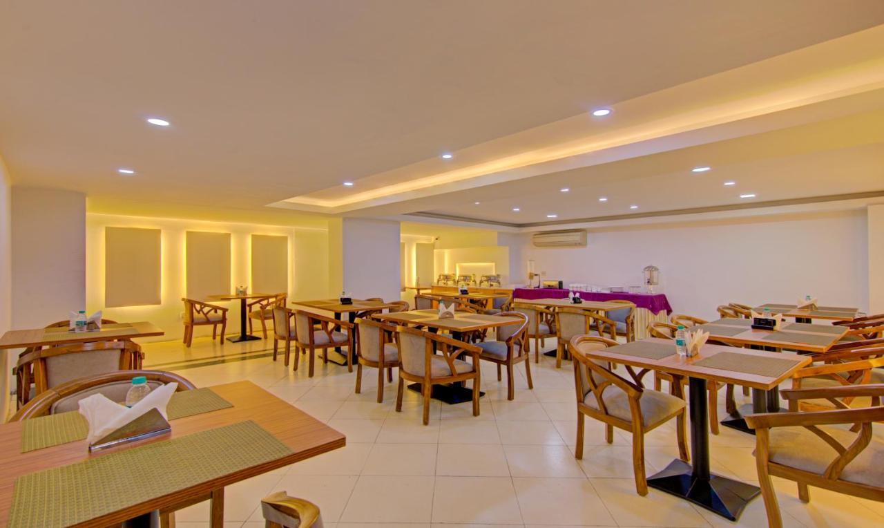 Treebo Corporate Park Hotel New Delhi Eksteriør billede