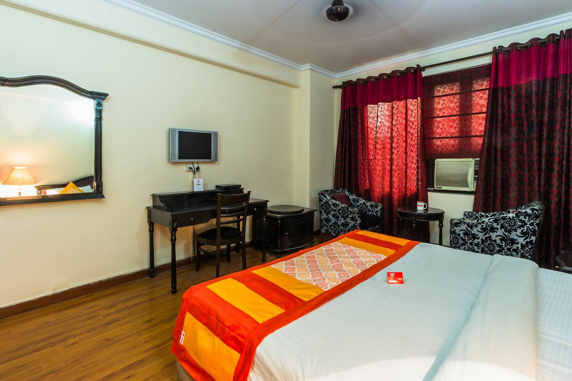 Treebo Corporate Park Hotel New Delhi Eksteriør billede